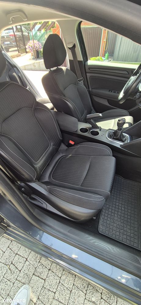 Renault Megane - 5