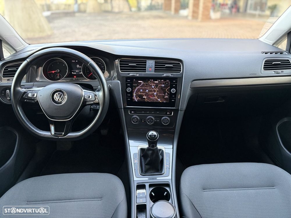 VW Golf 1.6 TDI Stream - 10