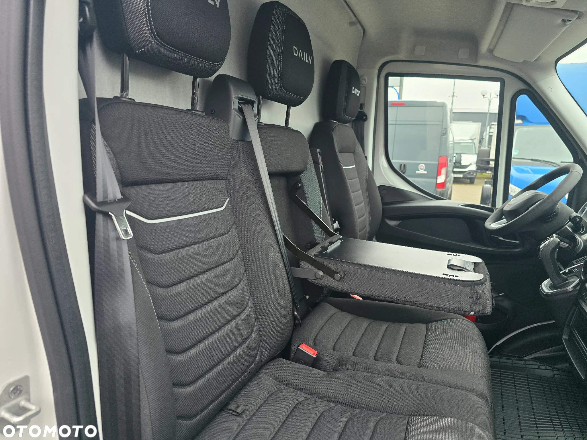 Iveco OKAZJA CENOWA 12m3 !!! - 14