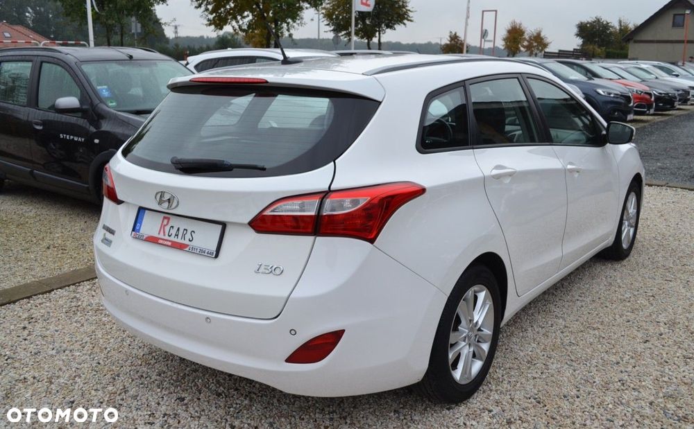 Hyundai i30 1.4 Premium - 16