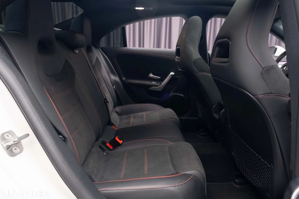 Mercedes-Benz CLA 35 AMG 4MATIC AMG Speedshift 7G-DCT - 20