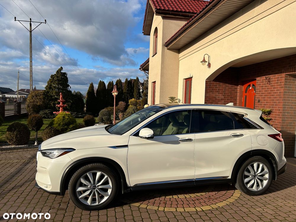 Infiniti QX30 2.0t DCT AWD Premium - 8