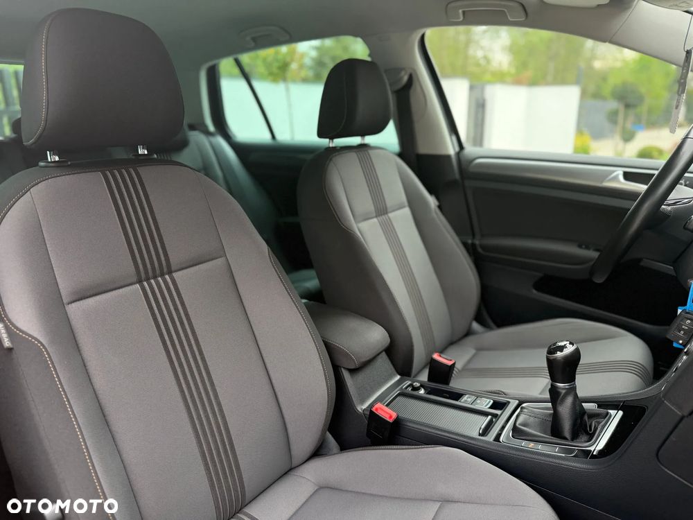 Volkswagen Golf 2.0 TDI BlueMotion Technology Allstar - 17