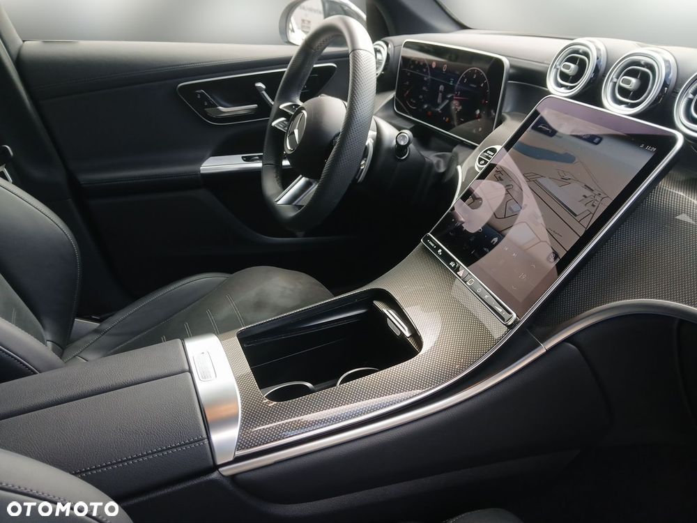 Mercedes-Benz GLC 220 d mHEV 4-Matic AMG Line - 13