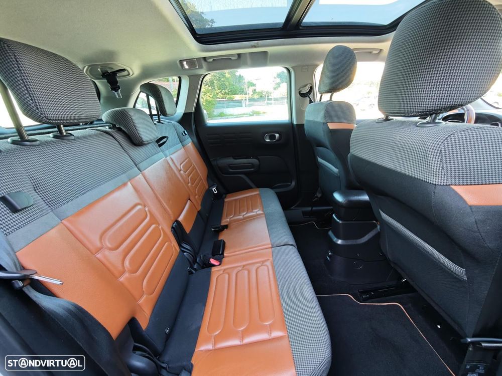 Citroën C3 Aircross 1.2 PureTech Shine Pack - 32