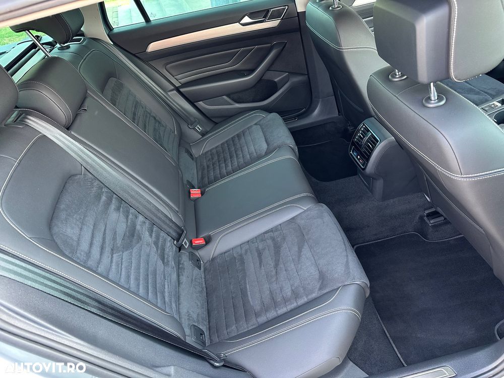 Volkswagen Passat 2.0 TDI DSG Highline - 8