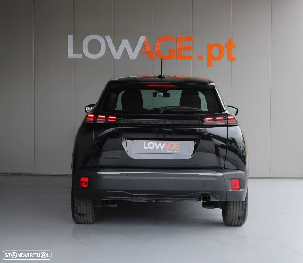 Peugeot 2008 1.2 PureTech Active - 12