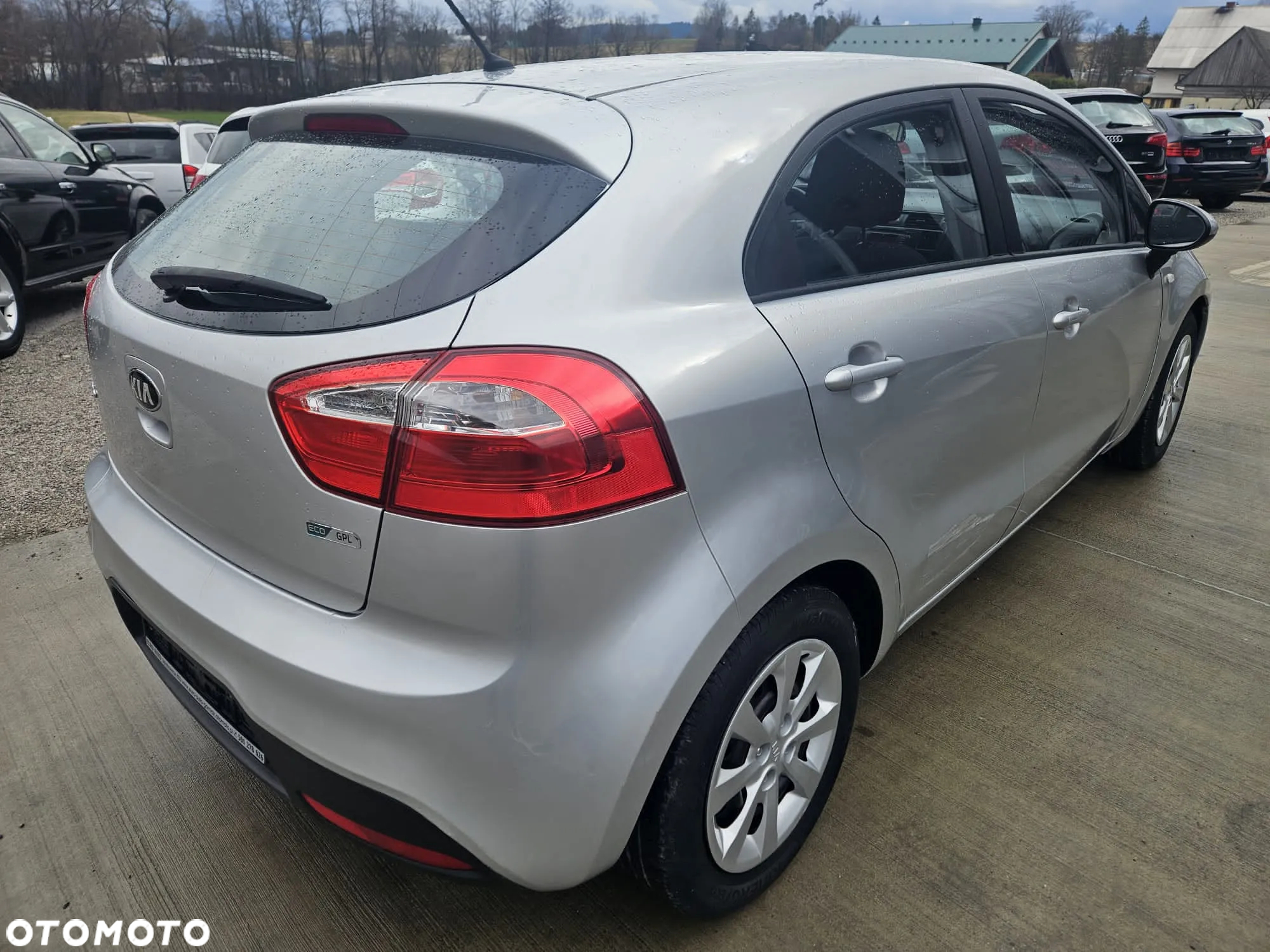 Kia Rio 1.2 M - 4