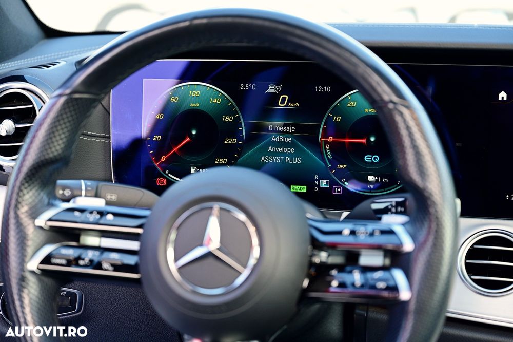 Mercedes-Benz E 300 4MATIC 9G-TRONIC AMG Line - 22
