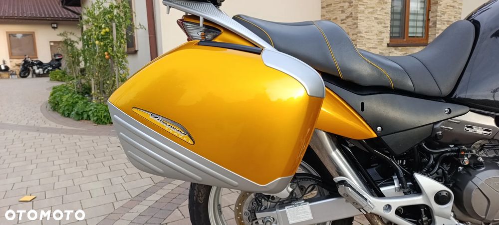 Honda Varadero - 23