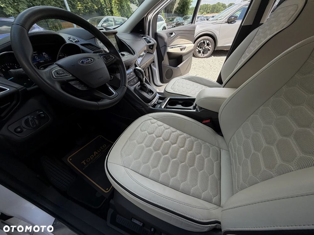 Ford Kuga 1.5 EcoBoost 4x4 Titanium - 18