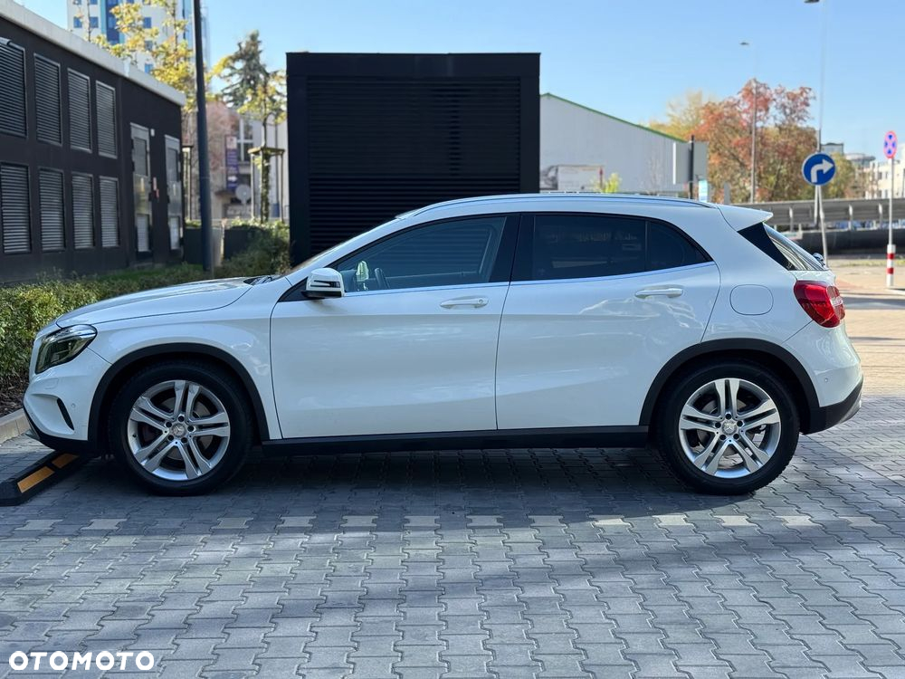 Mercedes-Benz GLA 250 4-Matic - 3