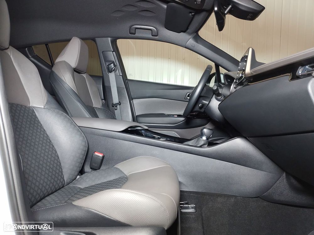 Toyota C-HR 1.8 HSD Exclusive - 11