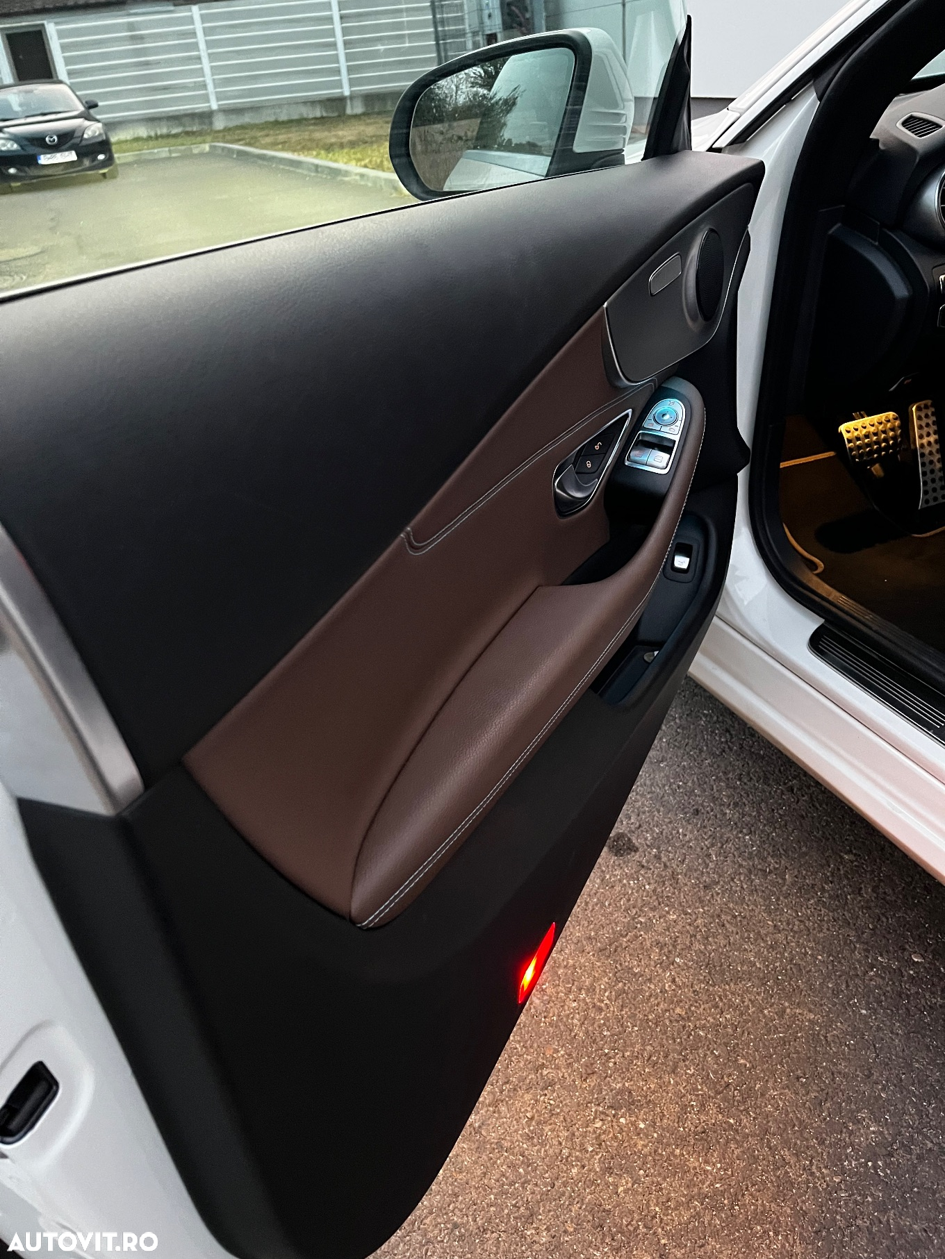 Mercedes-Benz C 200 Coupe 7G-TRONIC Edition 1 - 17