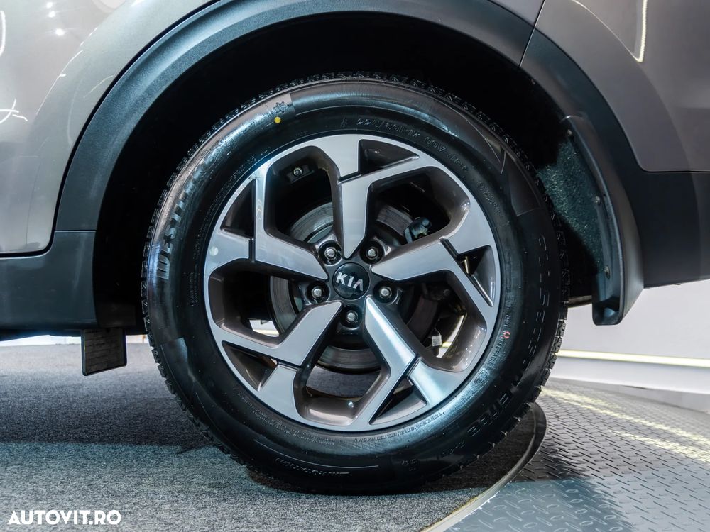 Kia Sportage 1.6 GDI 2WD Black Edition - 12