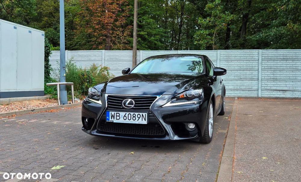 Lexus IS 200t Comfort - 6
