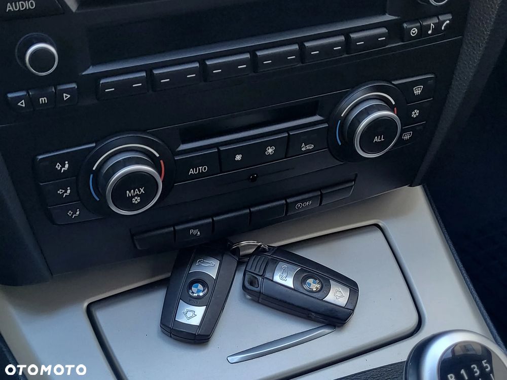 BMW Seria 3 318d DPF Edition Lifestyle - 10