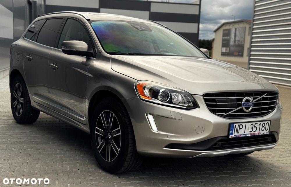 Volvo XC 60 - 6