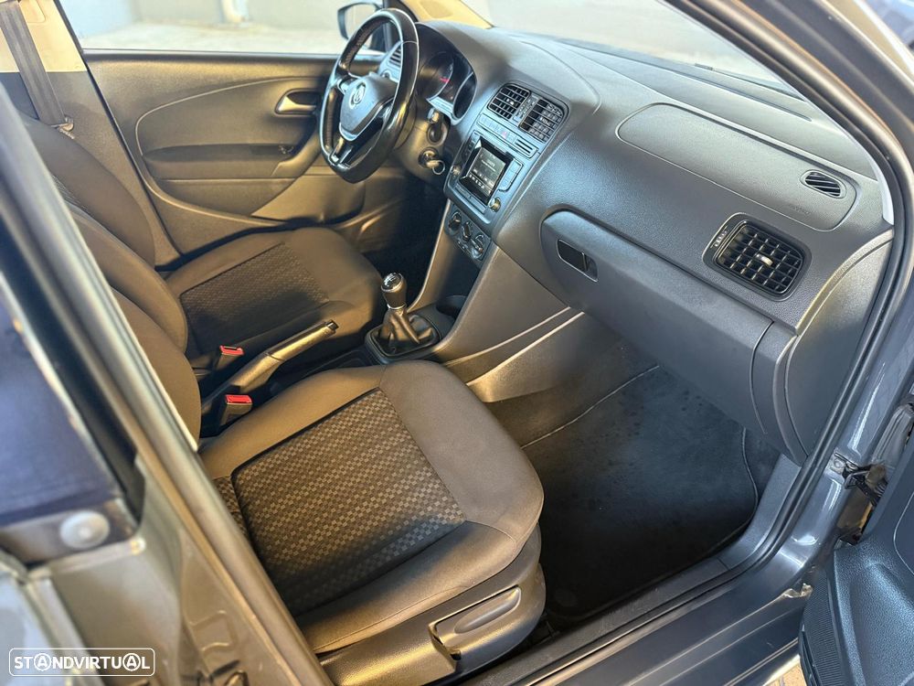 VW Polo 1.4 TDi Connect - 19