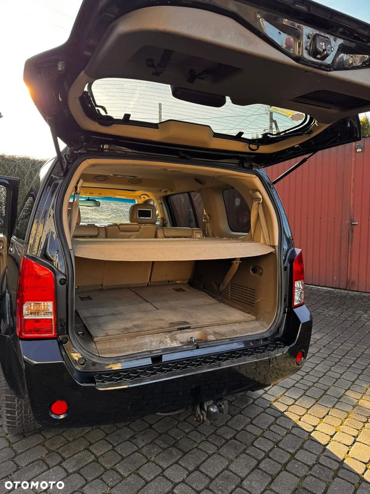 Nissan Pathfinder 2.5 dCi Premium - 13