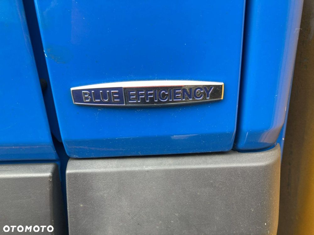 Mercedes-Benz Sprinter - 38