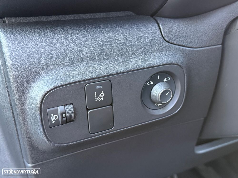 Citroën C3 1.2 PureTech Shine - 13