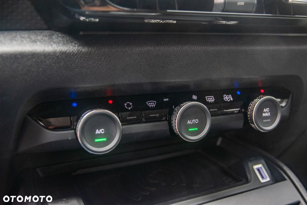 Citroën C4X - 26