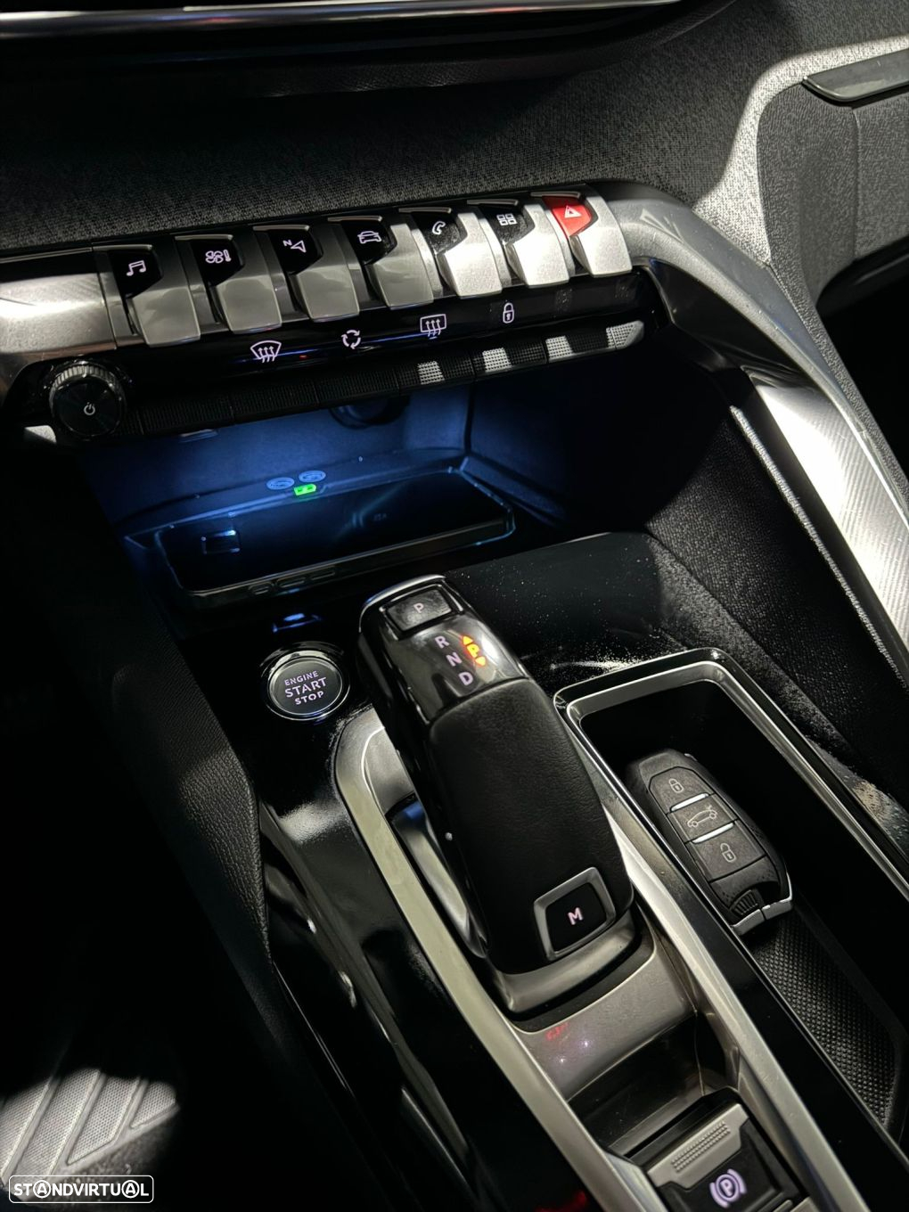 Peugeot 5008 1.5 BlueHDi Allure EAT8 - 32