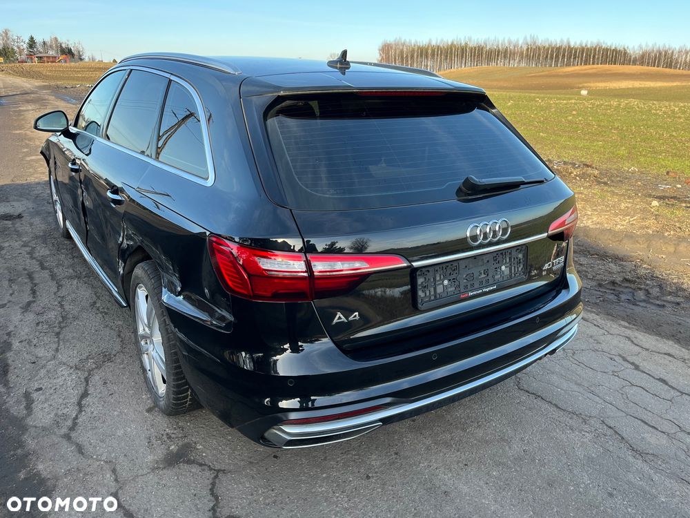 Audi A4 Avant - 16