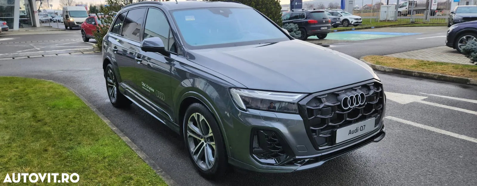 Audi Q7 55 TFSI e quattro Tiptronic PHEV S Line - 10