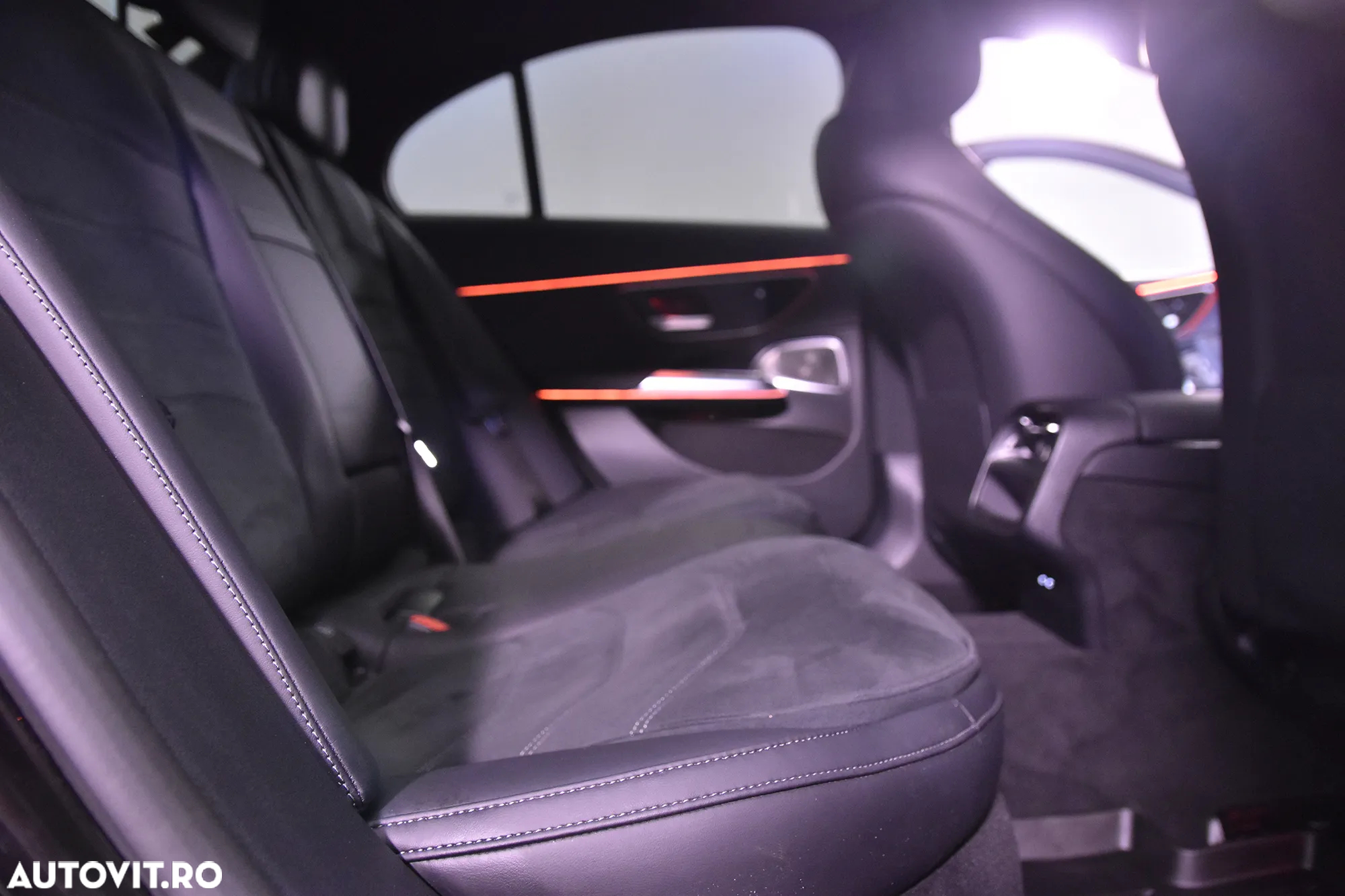 Mercedes-Benz E 300e 9G-TRONIC Edition AMG Line - 12