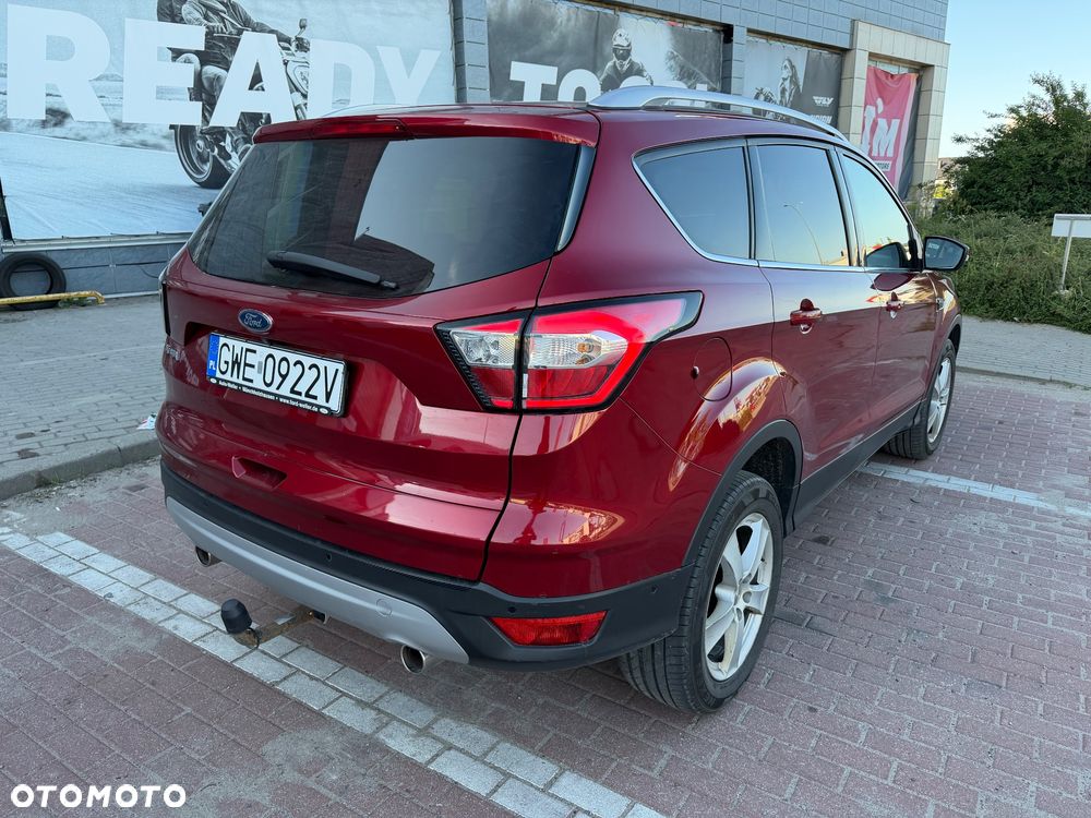Ford Kuga 1.5 EcoBoost 2x4 Titanium - 19