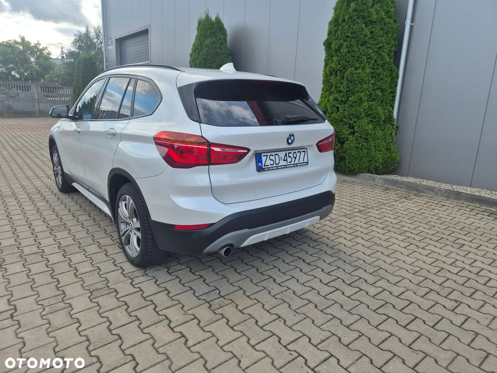 BMW X1 sDrive18d - 5