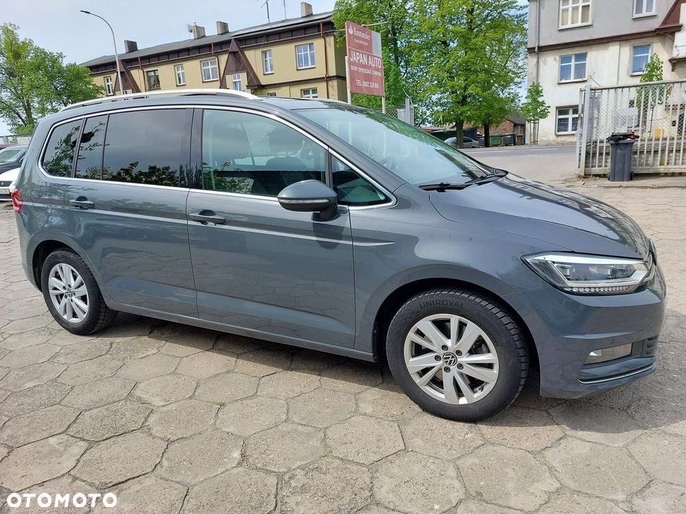 Volkswagen Touran - 2