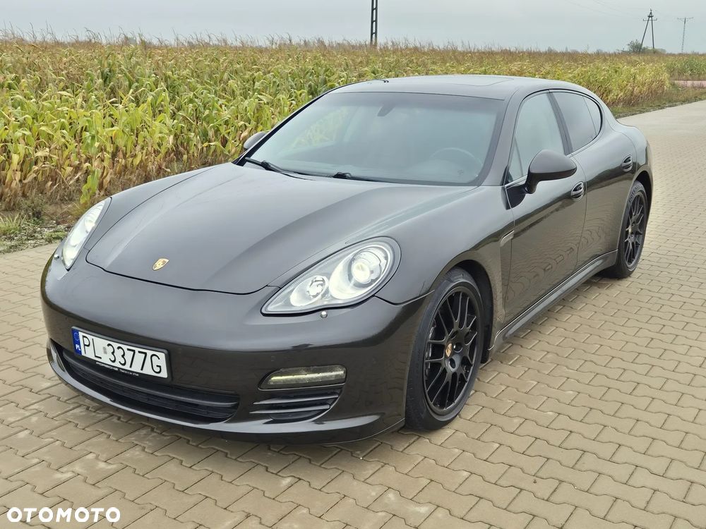 Porsche Panamera - 11