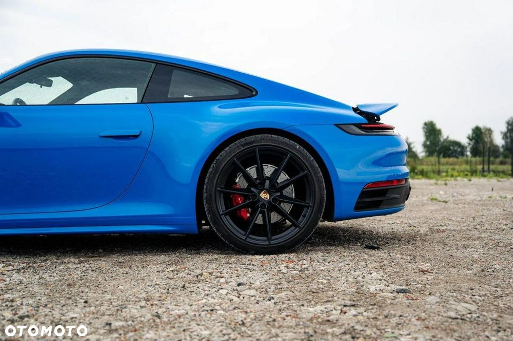 Porsche 911 Carrera S - 13