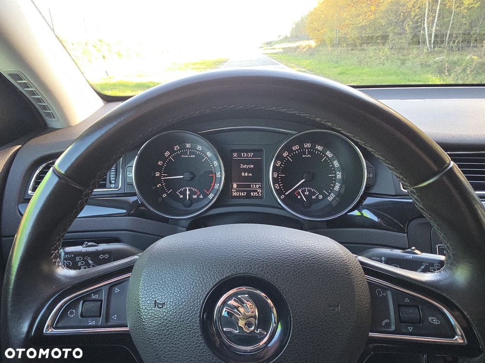 Skoda Superb 2.0 TDI L&K - 21
