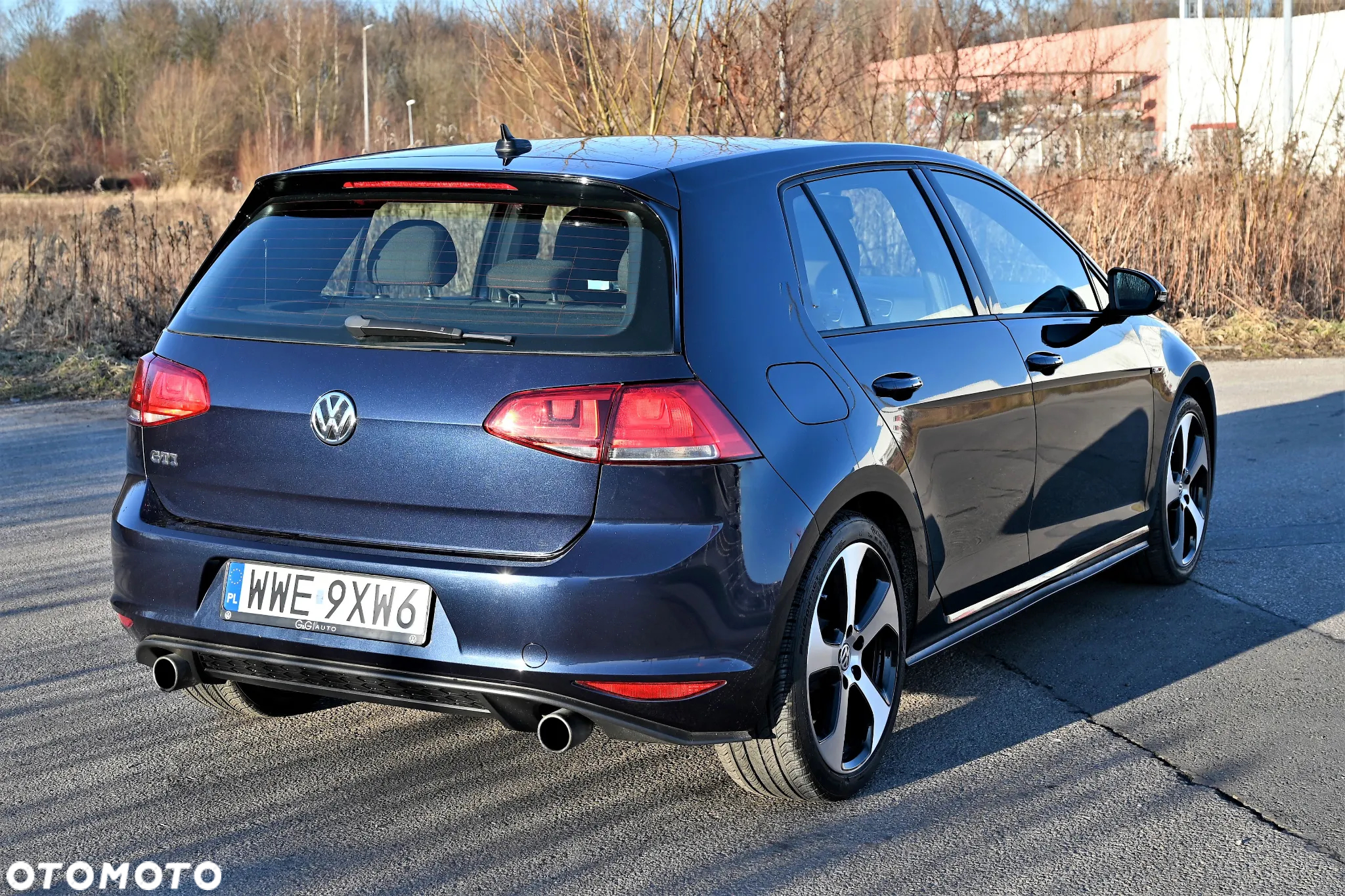 Volkswagen Golf - 13
