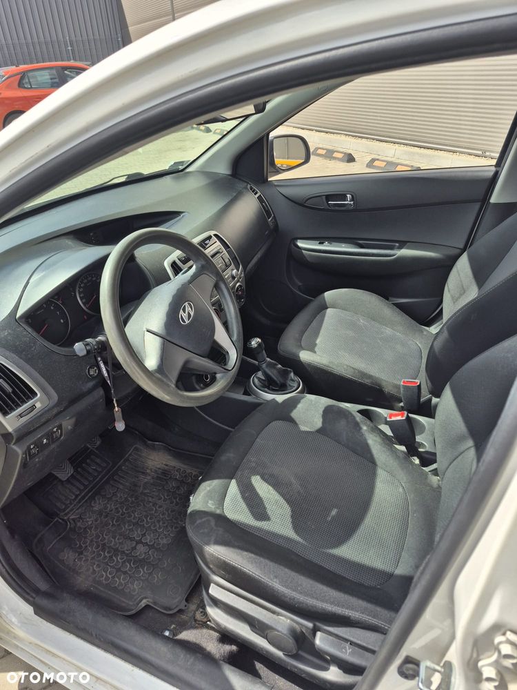 Hyundai i20 1.25 Classic + - 7