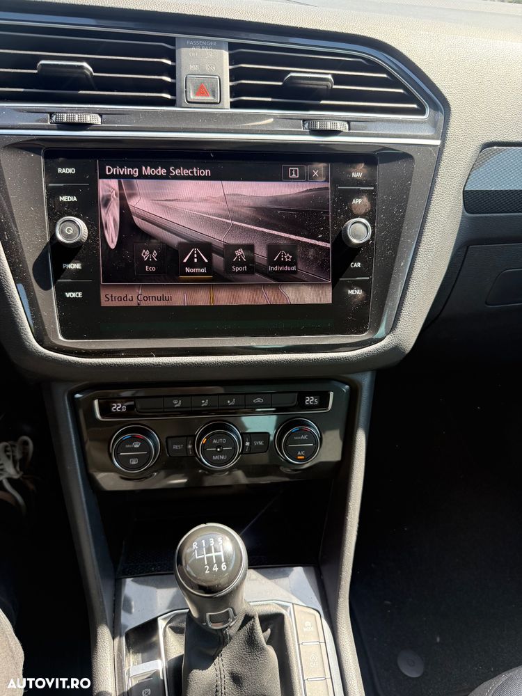 Volkswagen Tiguan 1.4 TSI BlueMotion Technology Exclusive - 18