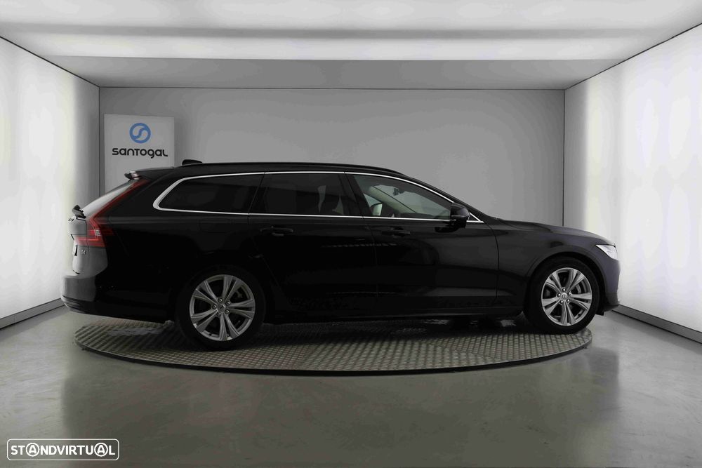 Volvo V90 2.0 B4 Core - 5