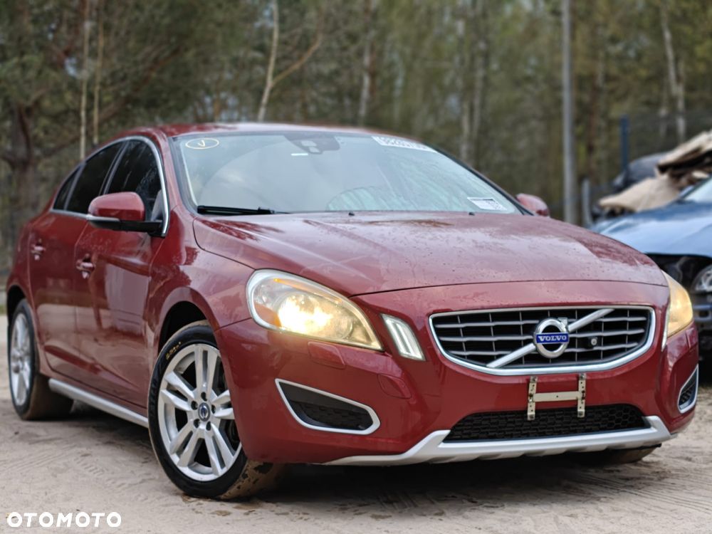 Volvo S60 2.5 T5 - 2