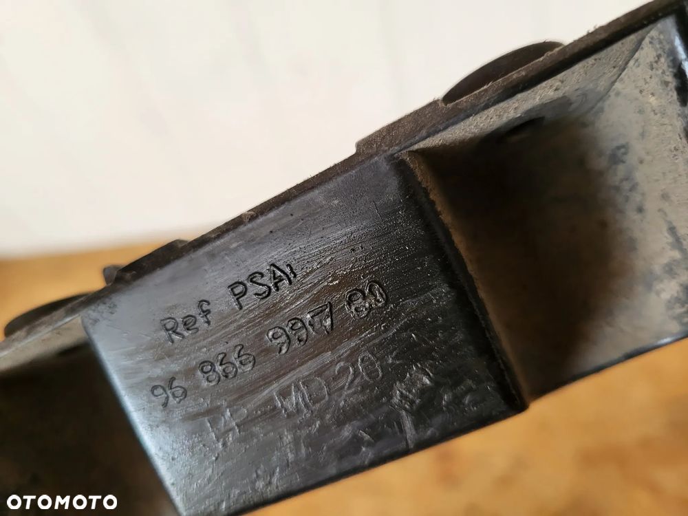 Ślizg zderzaka tylny prawy Peugeot 508 Sedan - 3