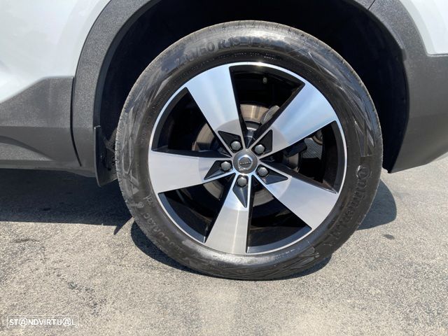 Volvo XC 40 T5 Twin Engine DKG Momentum Pro - 10