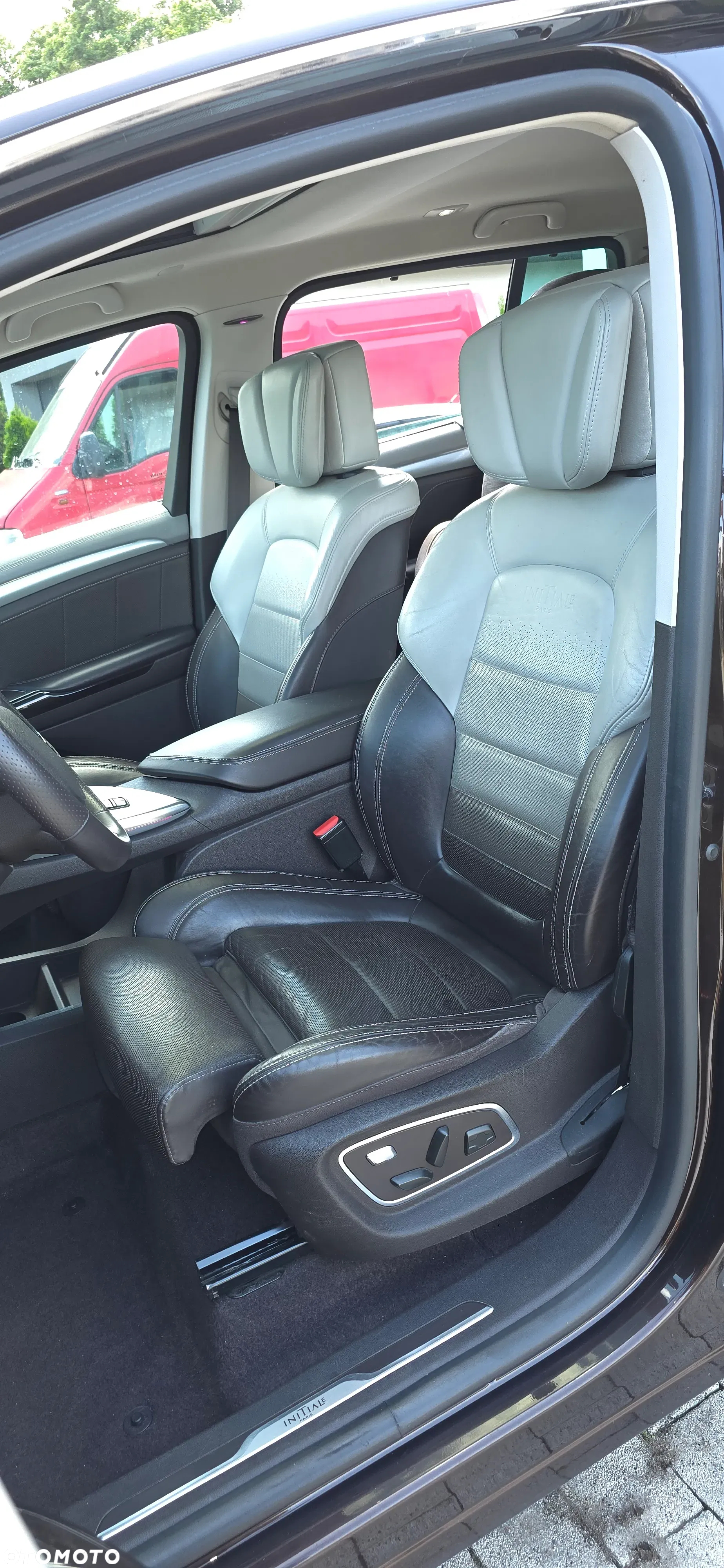 Renault Espace 1.6 dCi Energy Initiale Paris EDC 7os - 15