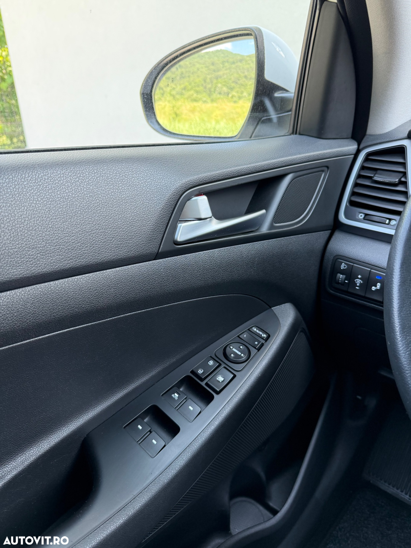 Hyundai Tucson blue 1.7 CRDi 2WD Style - 20