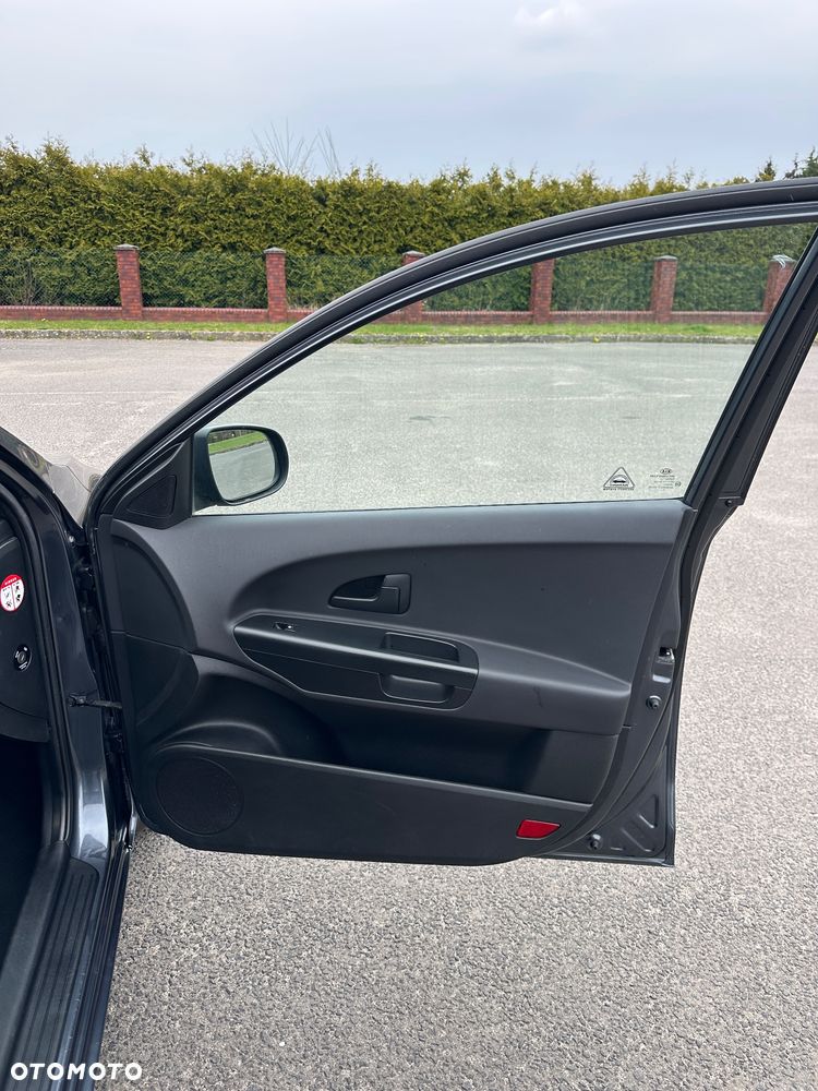 Kia Ceed 1.4 L Euro2012 - 25