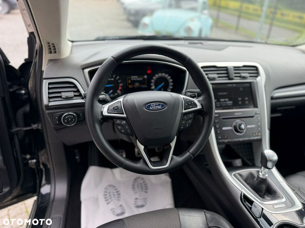 Ford Mondeo - 15