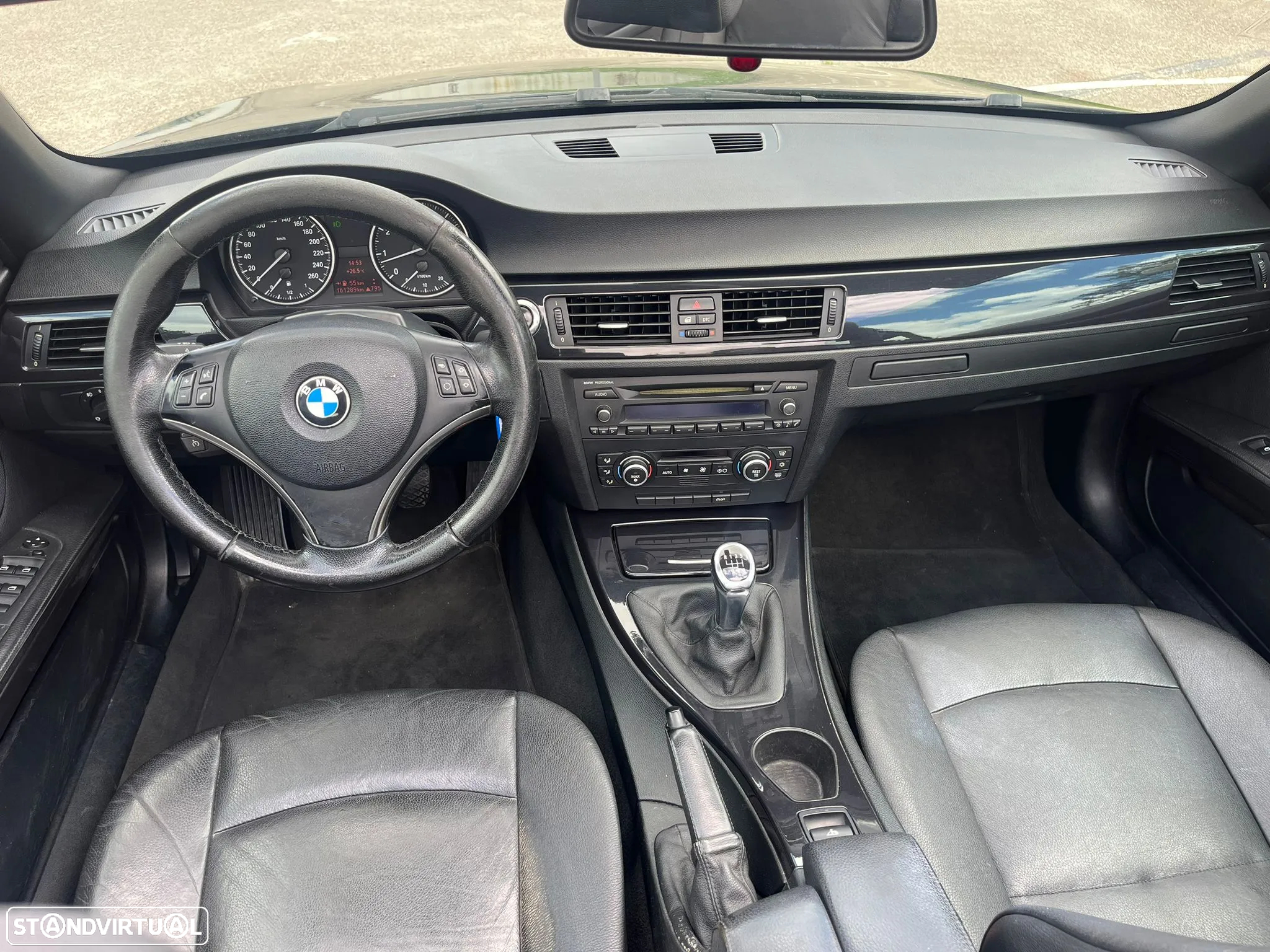 BMW 320 i Cabrio - 34