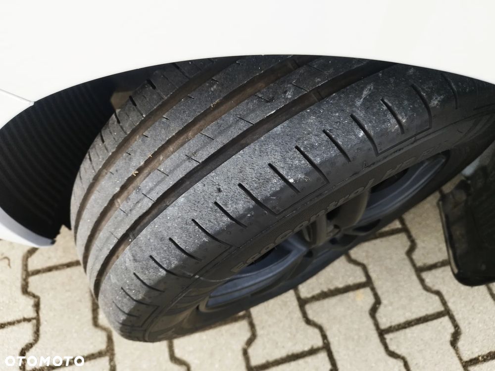 Hyundai i30 blue 1.4 Style - 10